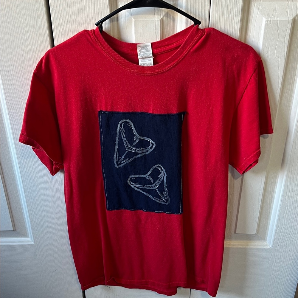 Gildan Kids Red Tee with Navy Heart Design